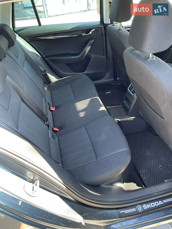 Универсал Skoda Octavia 2017 в Надворной