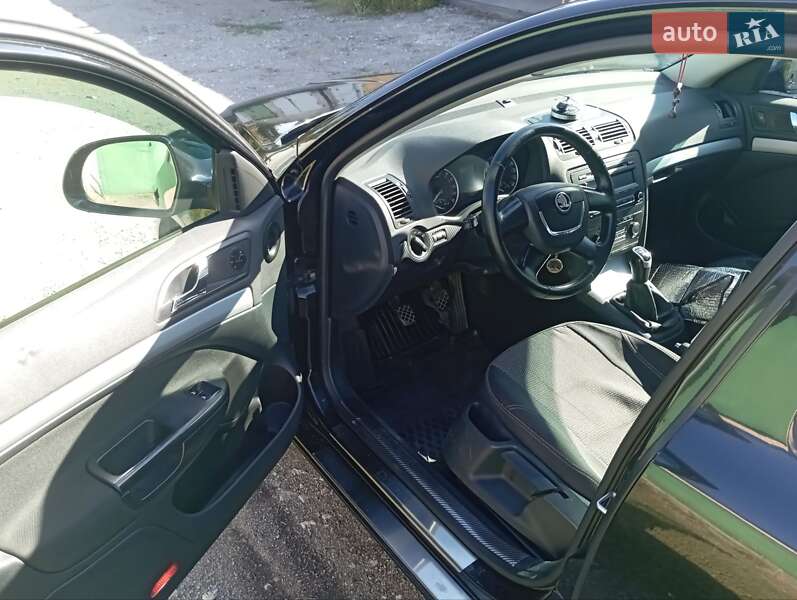 Универсал Skoda Octavia 2012 в Каменском