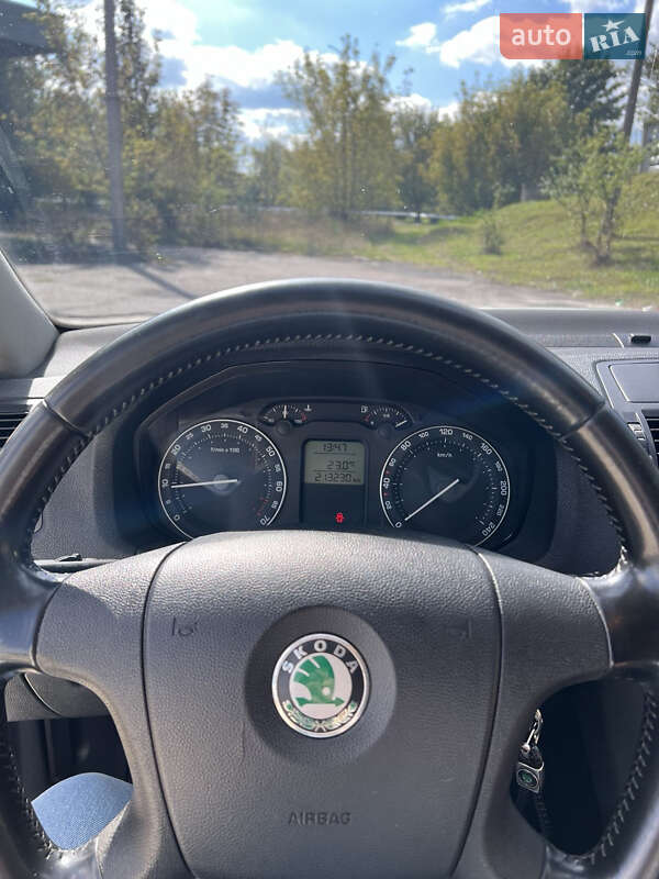 Ліфтбек Skoda Octavia 2007 в Вараші