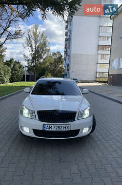 Универсал Skoda Octavia 2010 в Звягеле