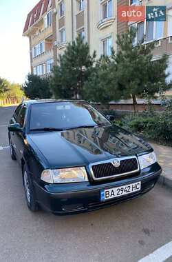 Лифтбек Skoda Octavia 2002 в Одессе