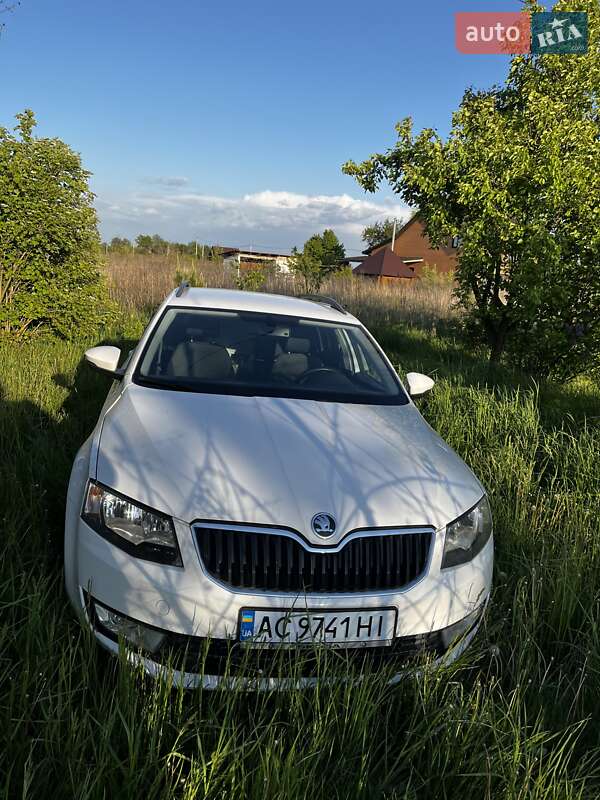 Универсал Skoda Octavia 2013 в Луцке