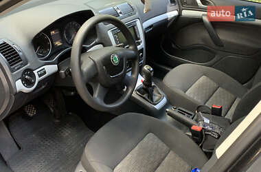 Ліфтбек Skoda Octavia 2011 в Сваляві