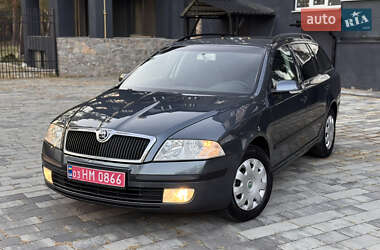 Універсал Skoda Octavia 2006 в Охтирці
