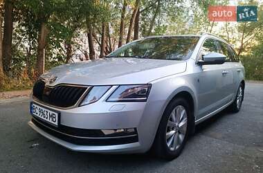 Универсал Skoda Octavia 2017 в Львове
