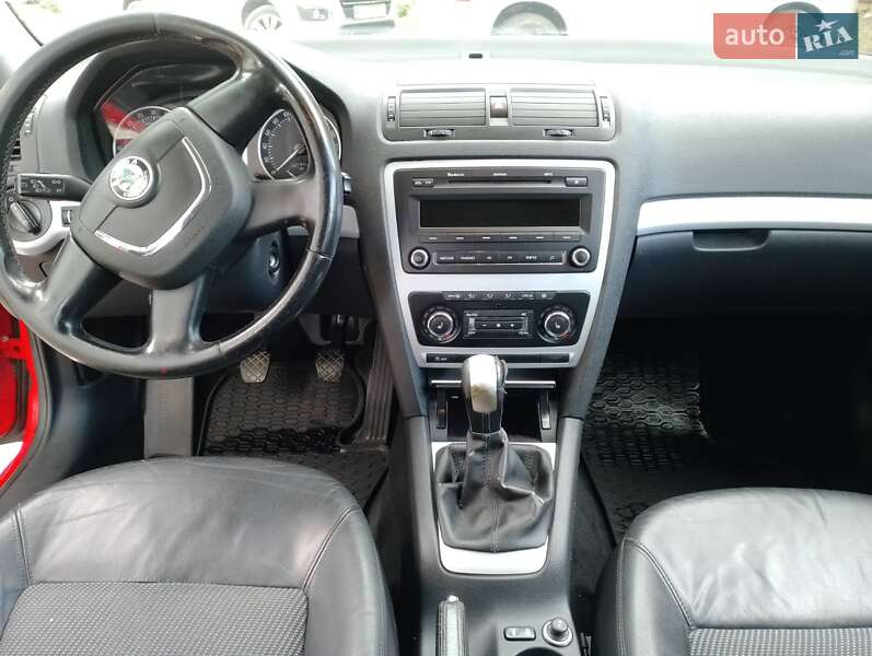 Универсал Skoda Octavia 2010 в Бродах