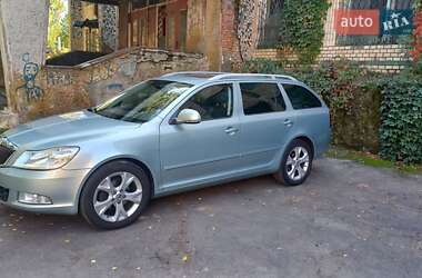 Универсал Skoda Octavia 2011 в 