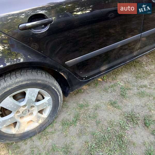 Лифтбек Skoda Octavia 2008 в Хороле