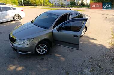 Ліфтбек Skoda Octavia 2010 в  фото 8 Ліфтбек Skoda Octavia 2010 в