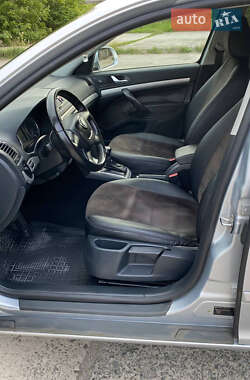 Лифтбек Skoda Octavia 2012 в 