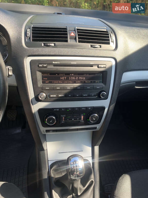 Универсал Skoda Octavia 2009 в Луцке