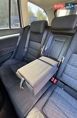 Универсал Skoda Octavia 2010 в 