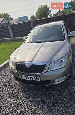 Универсал Skoda Octavia 2010 в Львове