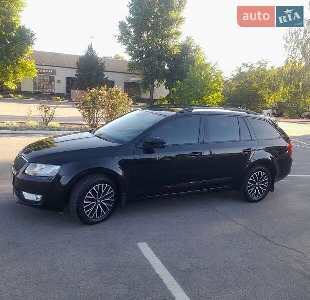 Универсал Skoda Octavia 2015 в Кропивницком