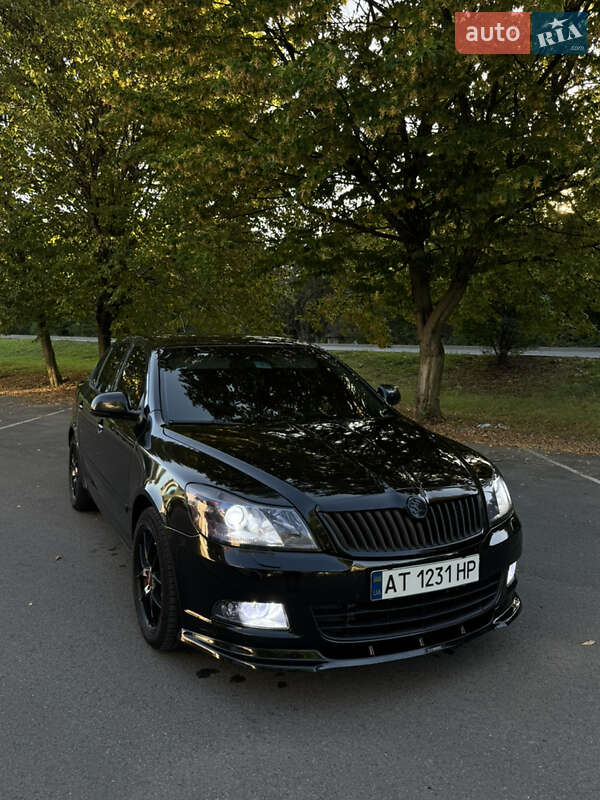 Лифтбек Skoda Octavia 2010 в Ивано-Франковске