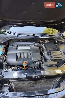 Лифтбек Skoda Octavia 2012 в 