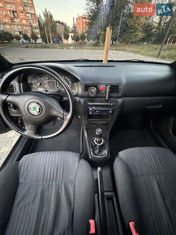 Лифтбек Skoda Octavia 2008 в Днепре