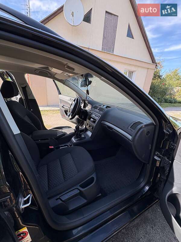 Универсал Skoda Octavia 2011 в Виннице