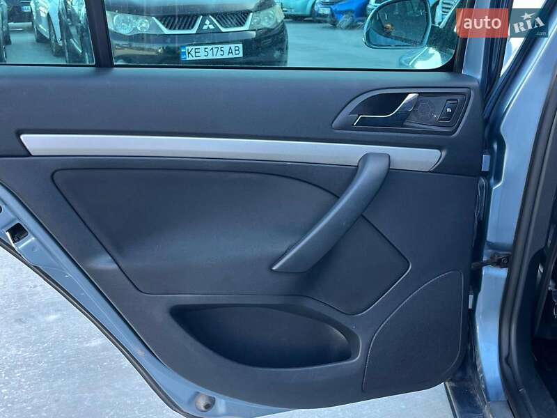 Універсал Skoda Octavia 2011 в Львові фото 23 Універсал Skoda Octavia 2011 в Львові