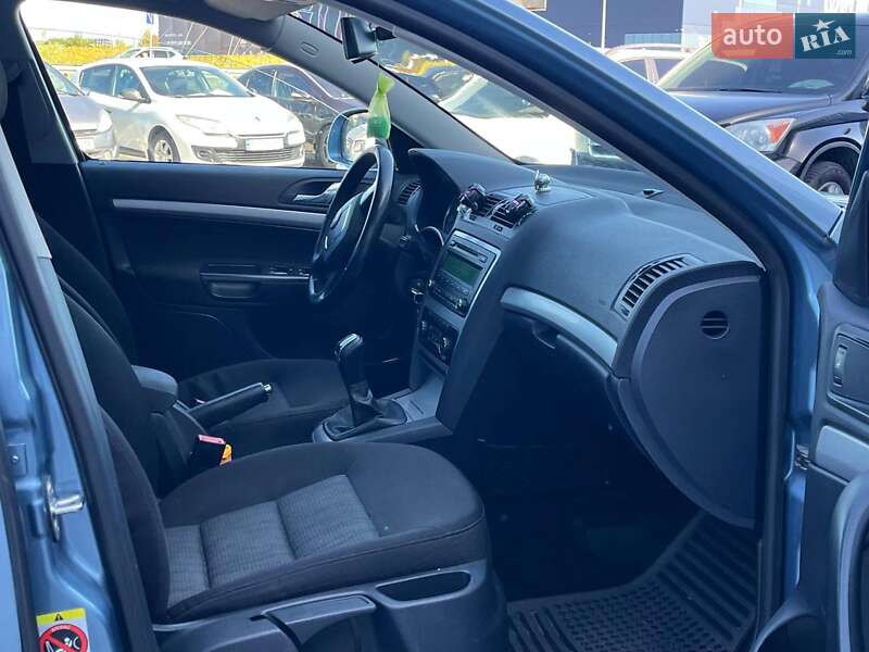 Універсал Skoda Octavia 2011 в Львові фото 31 Універсал Skoda Octavia 2011 в Львові