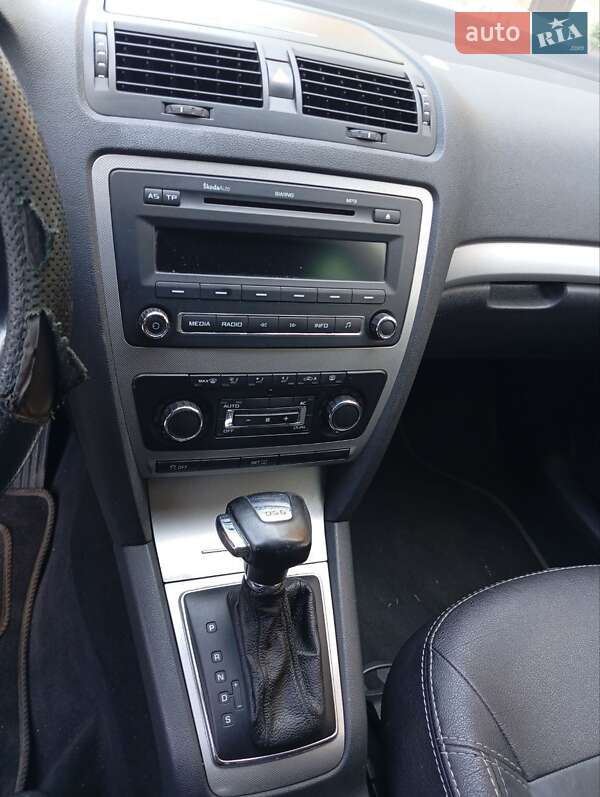 Лифтбек Skoda Octavia 2011 в Львове