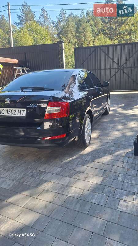 Лифтбек Skoda Octavia 2016 в Киеве