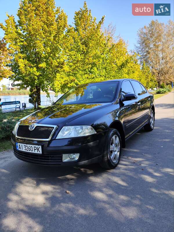 Лифтбек Skoda Octavia 2008 в 