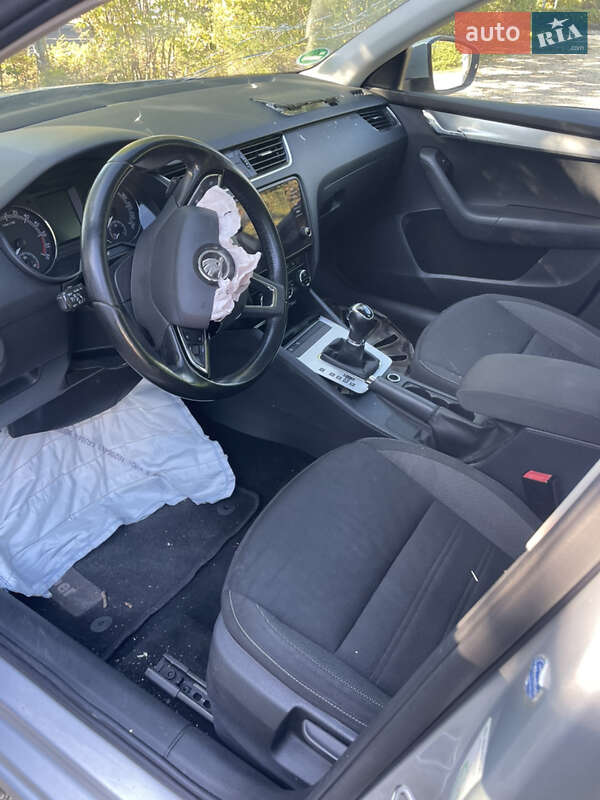 Универсал Skoda Octavia 2018 в Городке