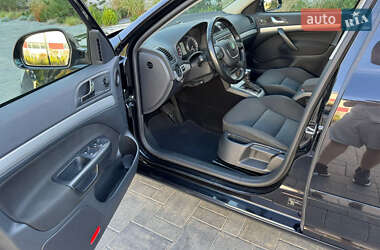 Универсал Skoda Octavia 2012 в 