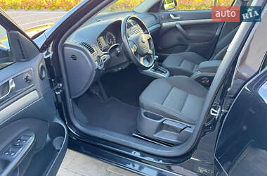 Универсал Skoda Octavia 2012 в 