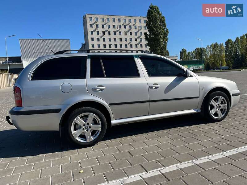Универсал Skoda Octavia 2007 в Черкассах