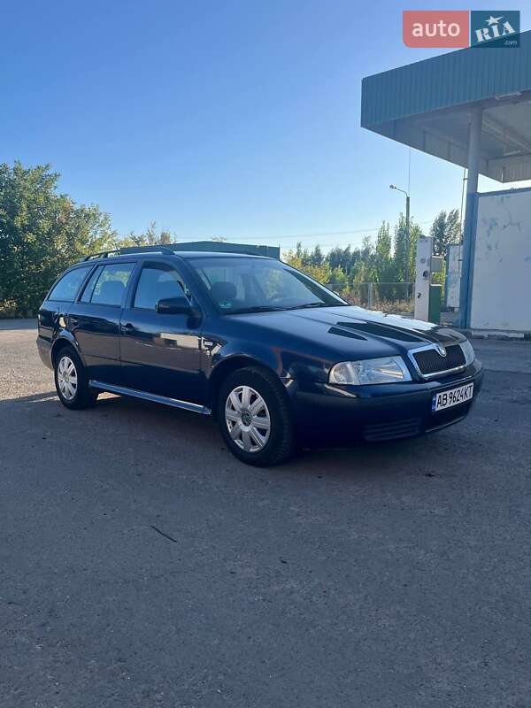 Універсал Skoda Octavia 2004 в Шаргороді
