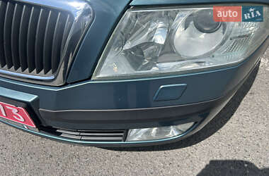 Лифтбек Skoda Octavia 2006 в 