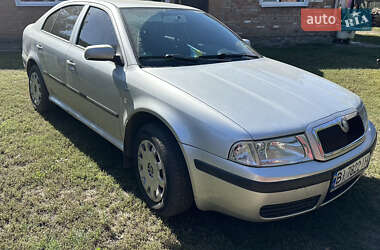 Ліфтбек Skoda Octavia 2003 в Миргороді