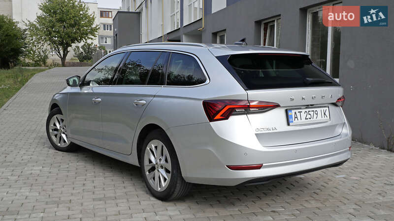Универсал Skoda Octavia 2020 в Львове