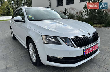 Универсал Skoda Octavia 2020 в 