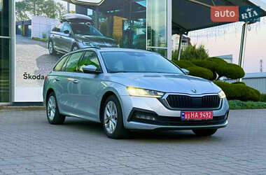 Универсал Skoda Octavia 2021 в Луцке