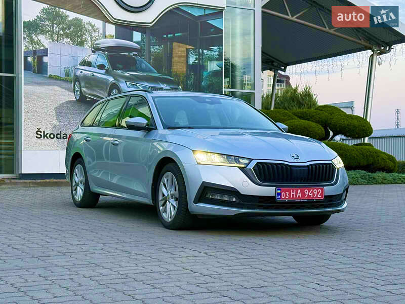 Универсал Skoda Octavia 2021 в Луцке
