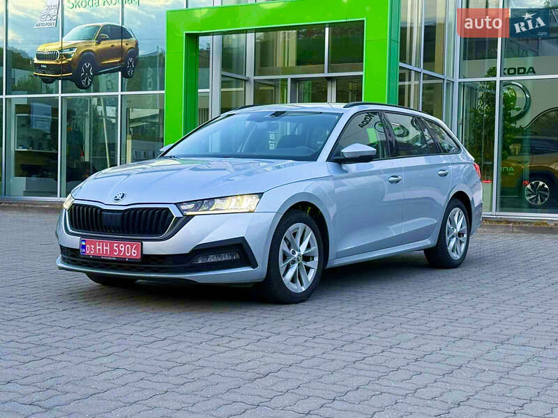 Универсал Skoda Octavia 2021 в Луцке