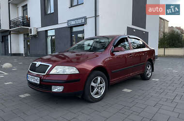 Лифтбек Skoda Octavia 2008 в 