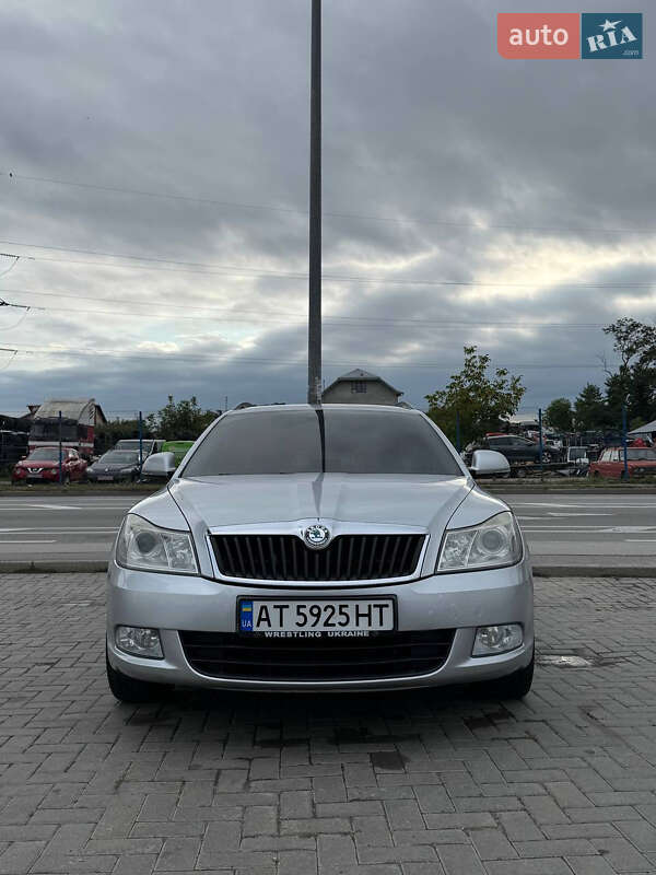 Универсал Skoda Octavia 2010 в Ивано-Франковске