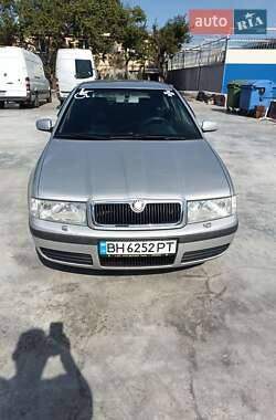 Ліфтбек Skoda Octavia 2002 в 