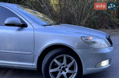 Лифтбек Skoda Octavia 2010 в 