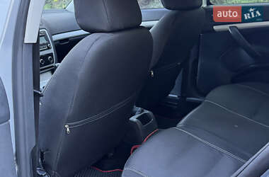 Лифтбек Skoda Octavia 2010 в 