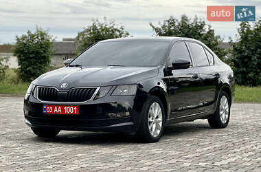 Лифтбек Skoda Octavia 2019 в 