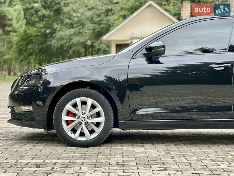 Лифтбек Skoda Octavia 2019 в Луцке