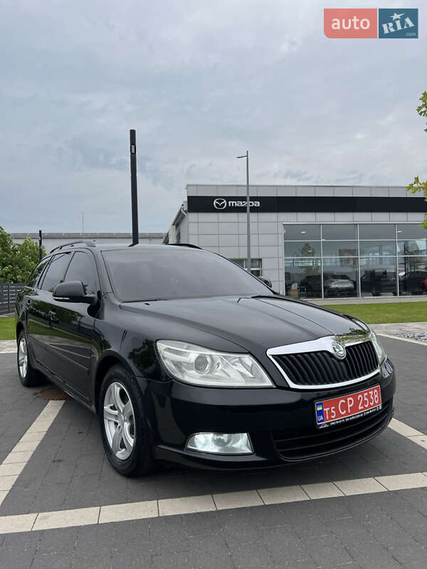 Универсал Skoda Octavia 2012 в Мукачево