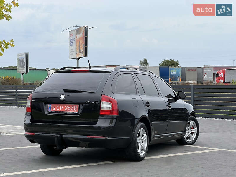 Универсал Skoda Octavia 2012 в Мукачево