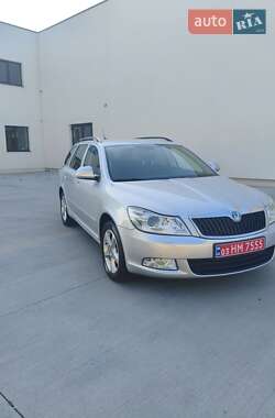 Універсал Skoda Octavia 2012 в Луцьку