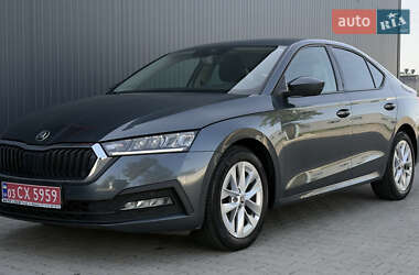 Лифтбек Skoda Octavia 2022 в 